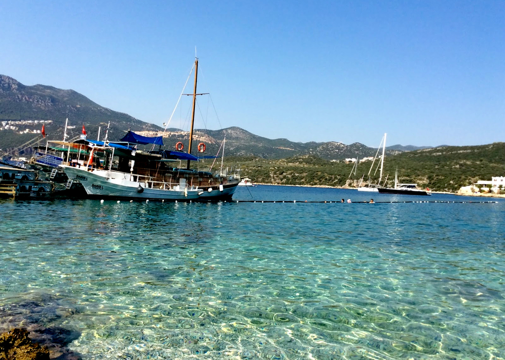 KAŞ LİMANAĞZI VE ADALAR