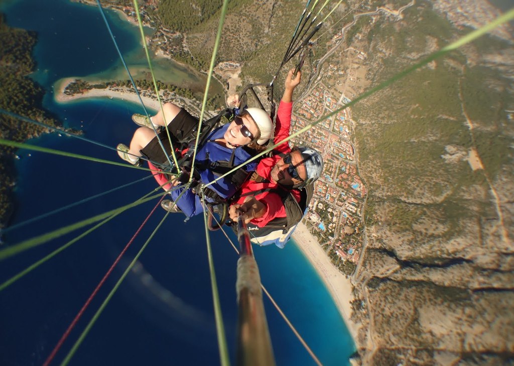 Watch Kas From the Sky